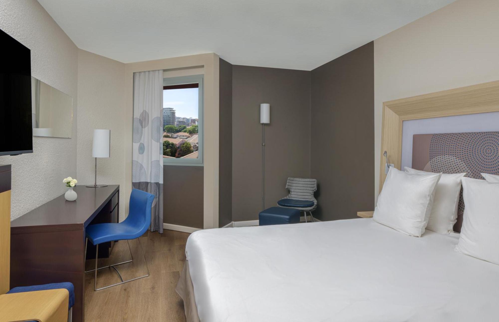 Standard Double Room City View,1652756130:JPEG
